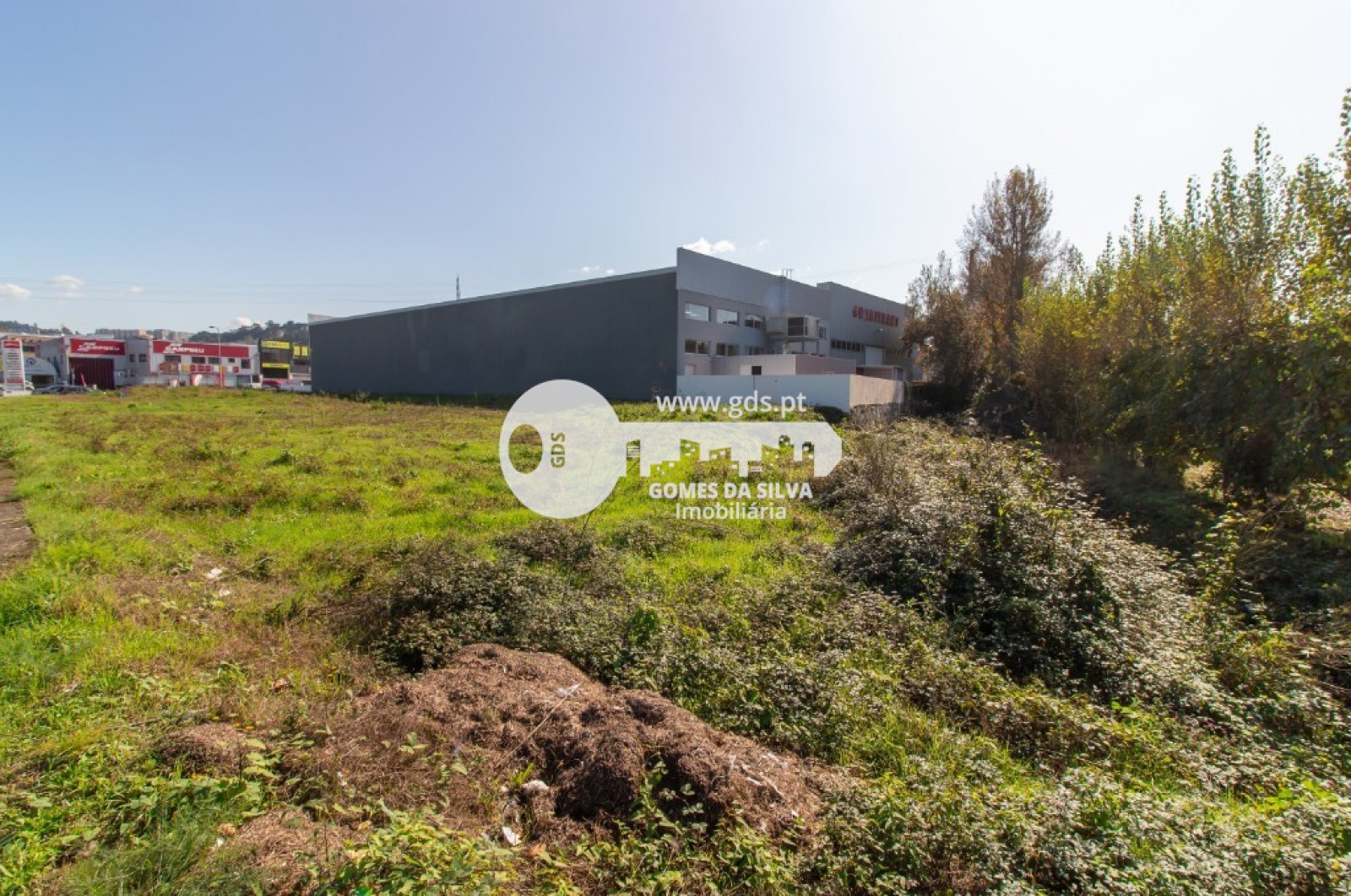 Terreno para Venda em Merelim (São Pedro) e Frossos, Braga, Braga - Imagem 1