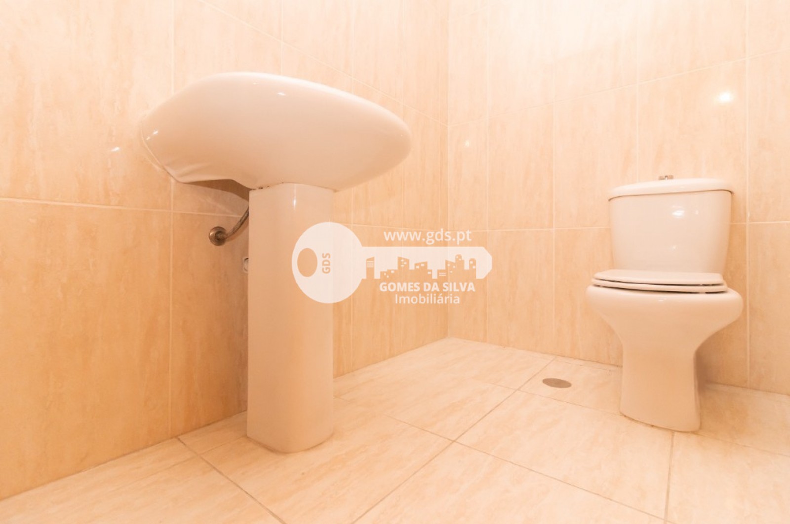 Apartamento T2 para Arrendamento em Braga (Maximinos, Sé e Cividade), Braga, Braga - Imagem 8