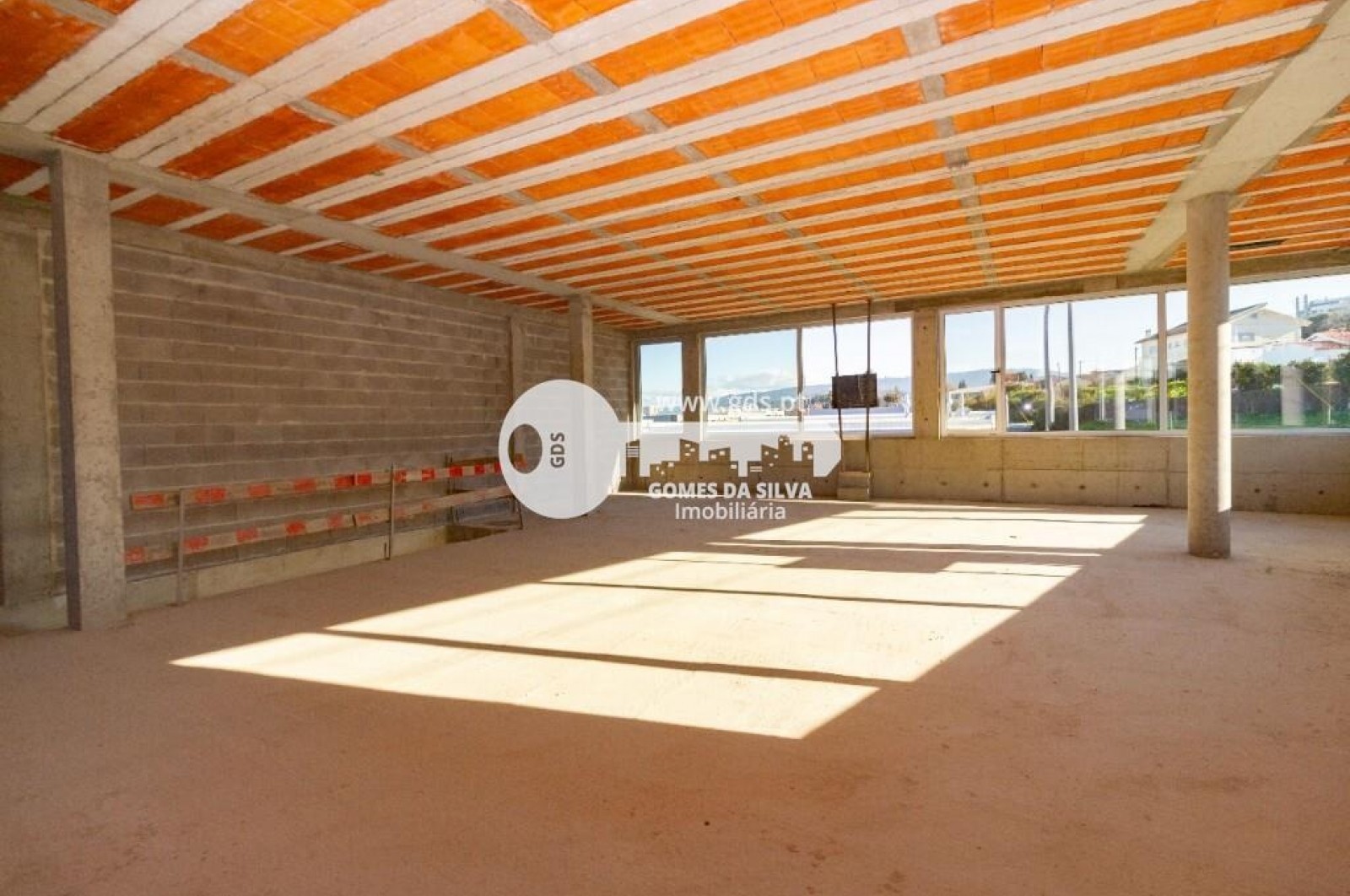 Armazém para Venda em Ferreiros e Gondizalves, Braga, Braga - Imagem 12