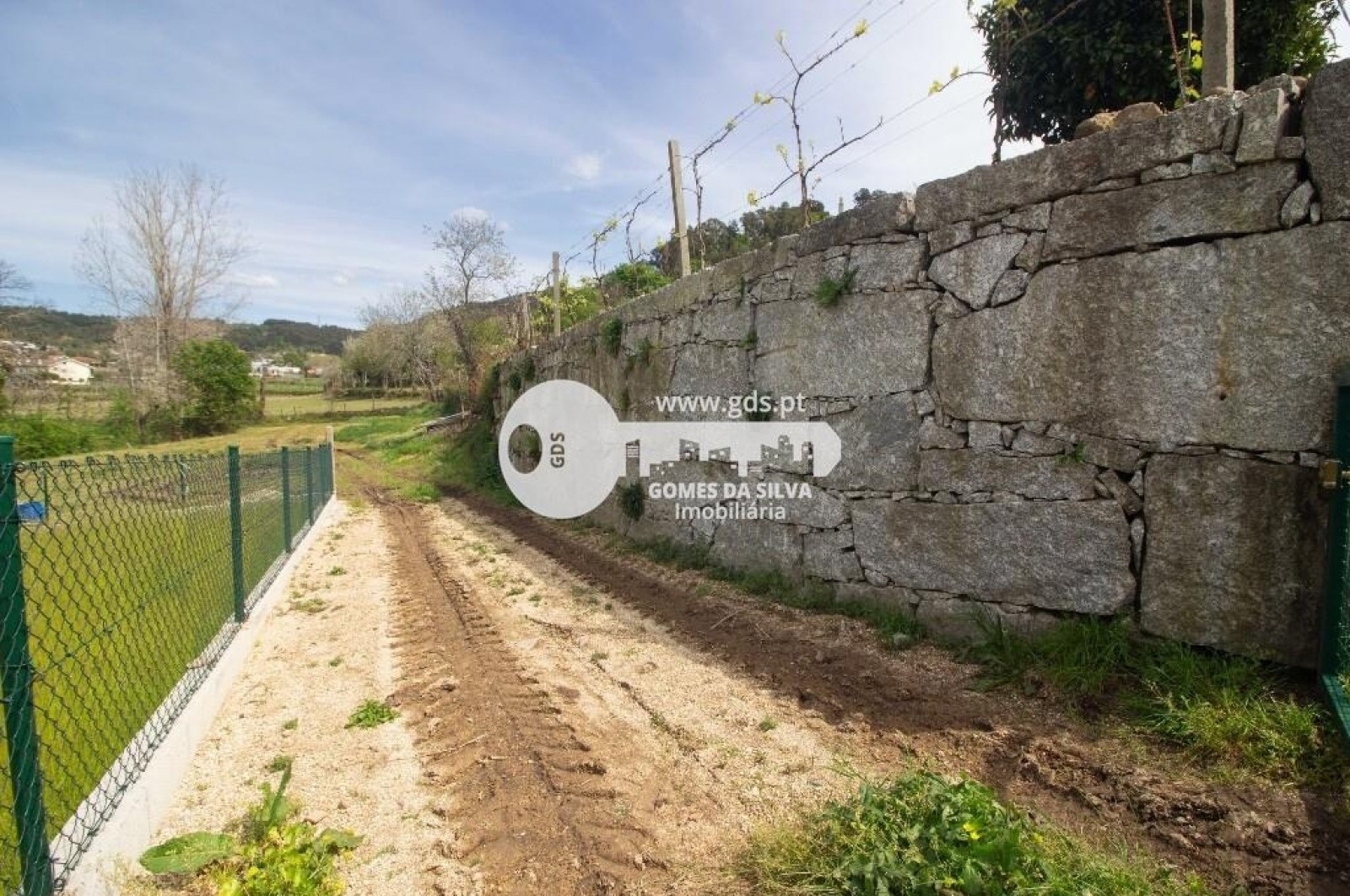 Terreno para Venda em Este (São Pedro e São Mamede), Braga, Braga - Imagem 1
