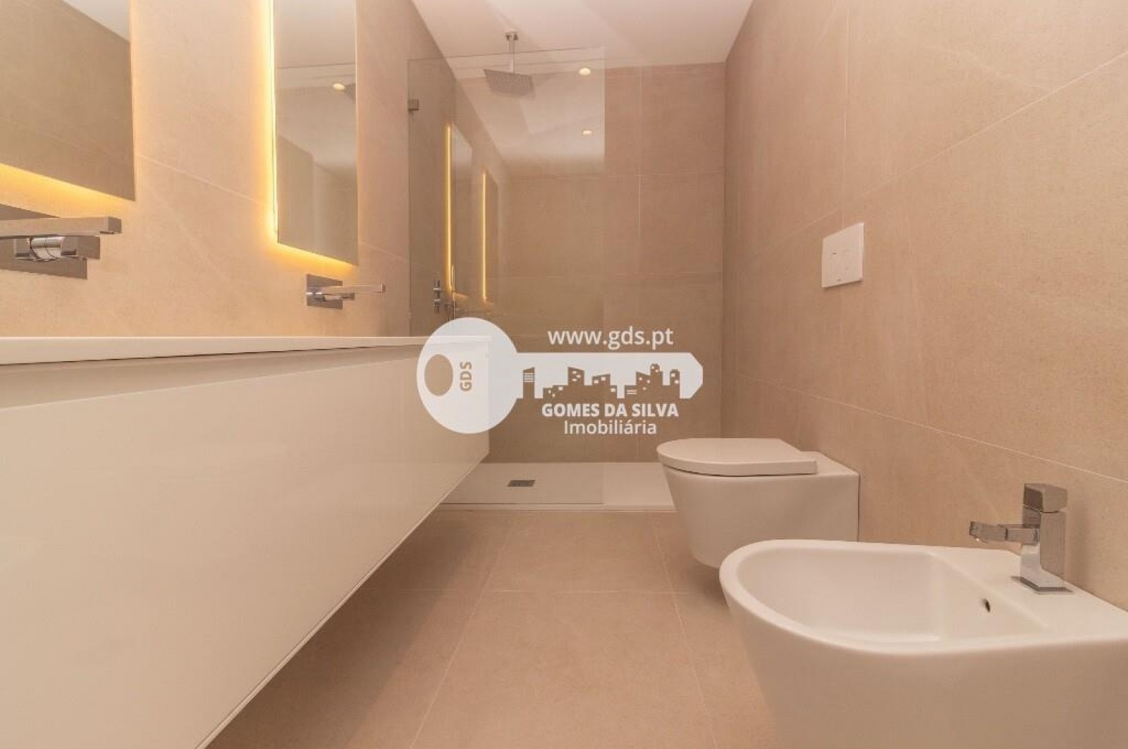 Apartamento T3 para Arrendamento em Vila Verde e Barbudo, Vila Verde, Braga - Imagem 20
