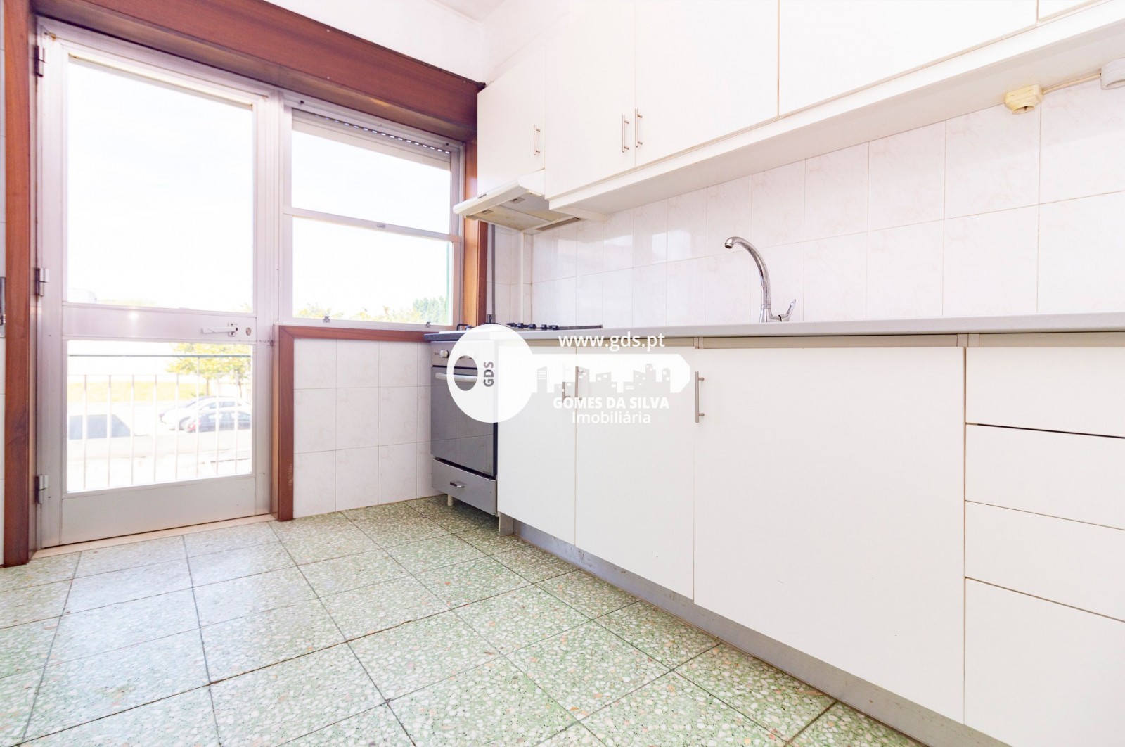 Prédio em Moreira, Maia, Porto - Imagem 12