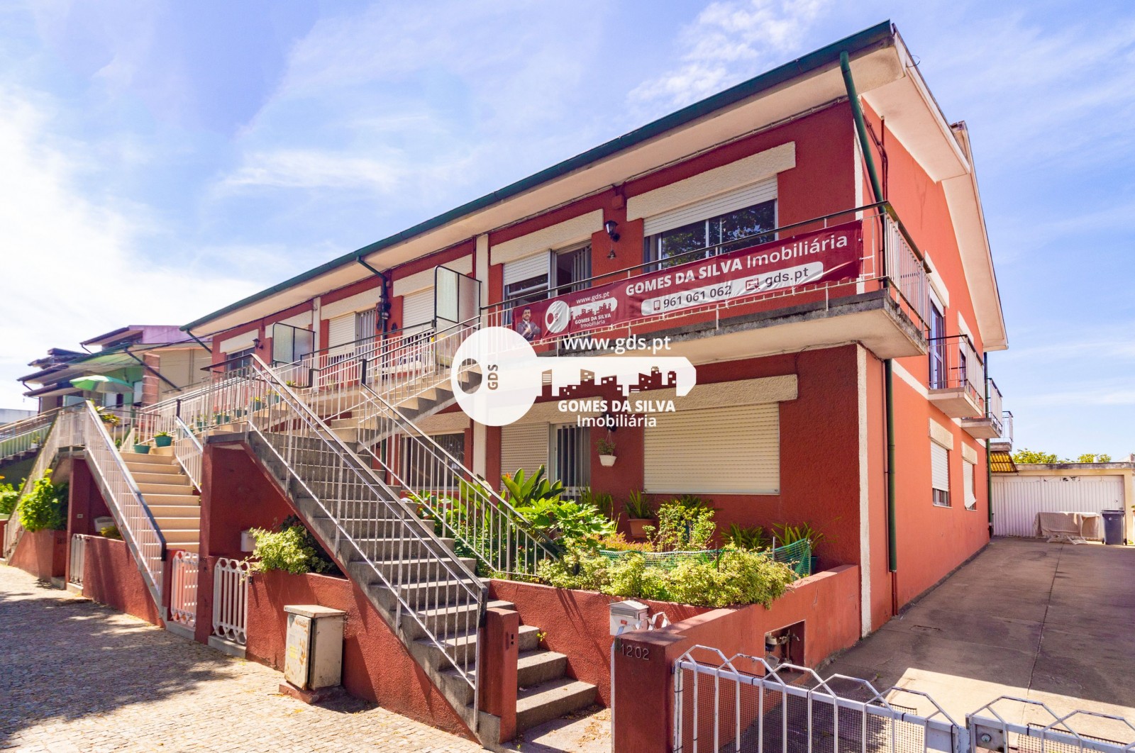 Prédio em Moreira, Maia, Porto - Imagem 2