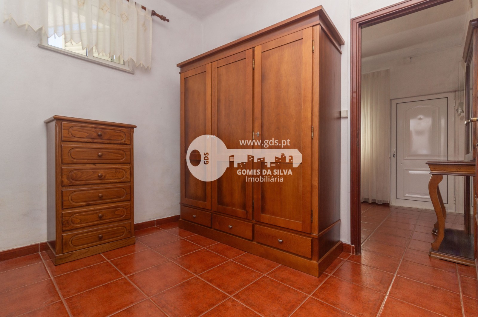 Moradia Bifamiliar com Potencial de Rentabilização– São Victor, Braga - Gomes da Silva - Imagem 9 Moradia em São Victor, Braga, Braga - Imagem 9