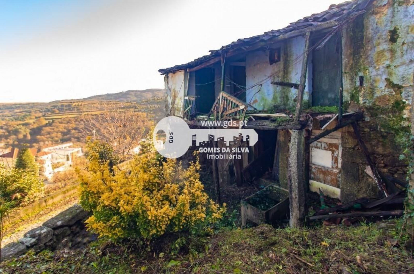 Moradia em Santa Lucrécia de Algeriz e Navarra, Braga, Braga - Imagem 1