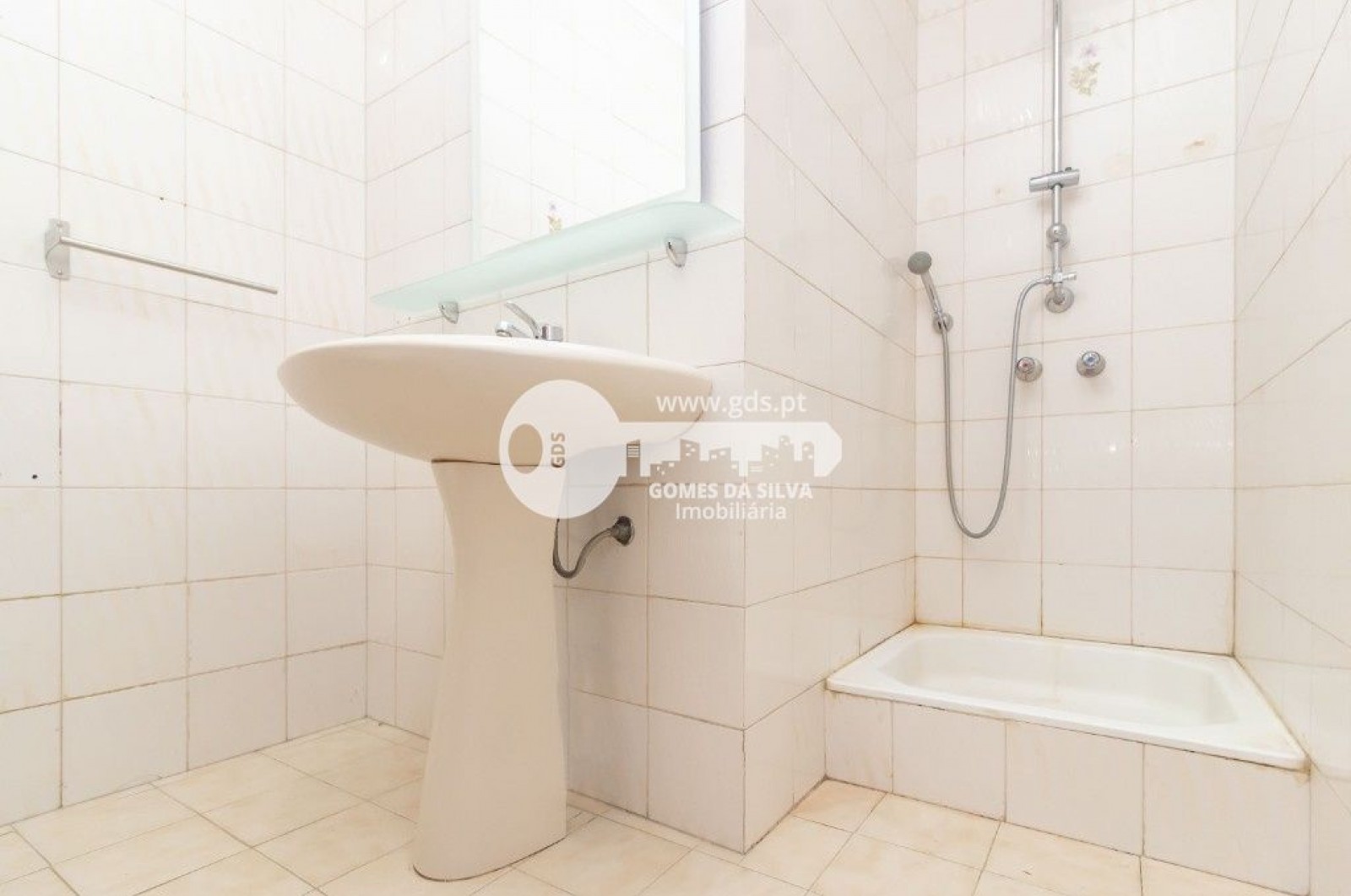 Moradia em Celeirós, Aveleda e Vimieiro, Braga, Braga - Imagem 2