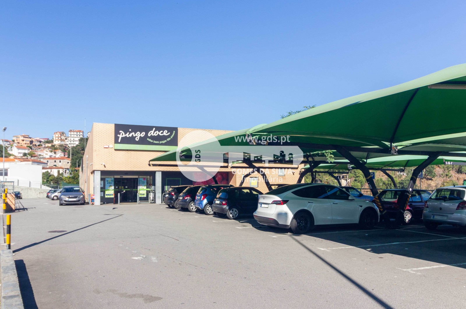 Loja sita em São Pedro da Cova com 95m2 com garagem - Gomes da Silva - Imagem 20 Loja em São Pedro da Cova, Gondomar, Porto - Imagem 20