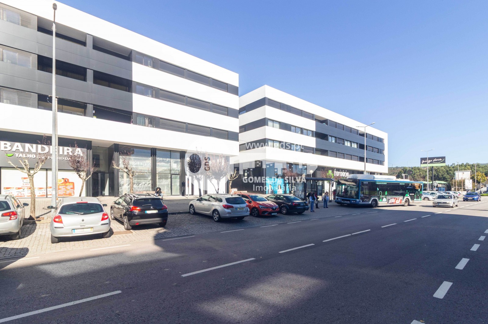 Loja sita em São Pedro da Cova com 95m2 com garagem - Gomes da Silva - Imagem 21 Loja em São Pedro da Cova, Gondomar, Porto - Imagem 21