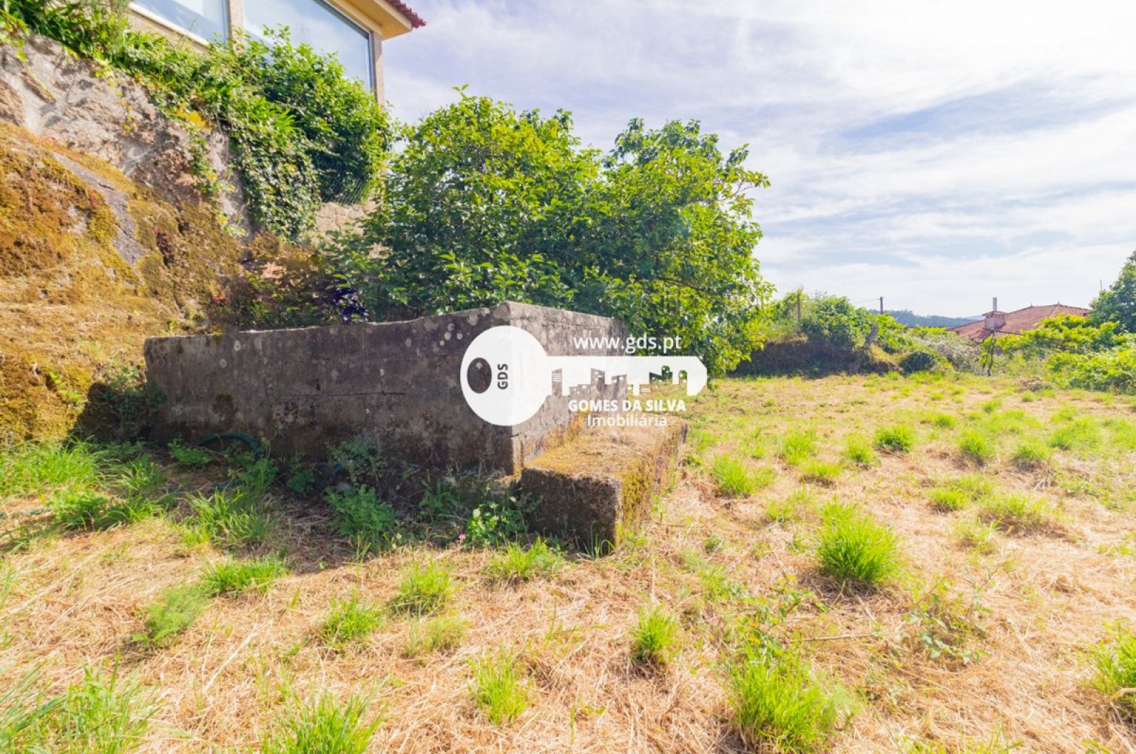 Moradia para restauro c/ 1400m2 de terreno em Arentim - Gomes da Silva - Imagem 7 Moradia em Arentim e Cunha, Braga, Braga - Imagem 7