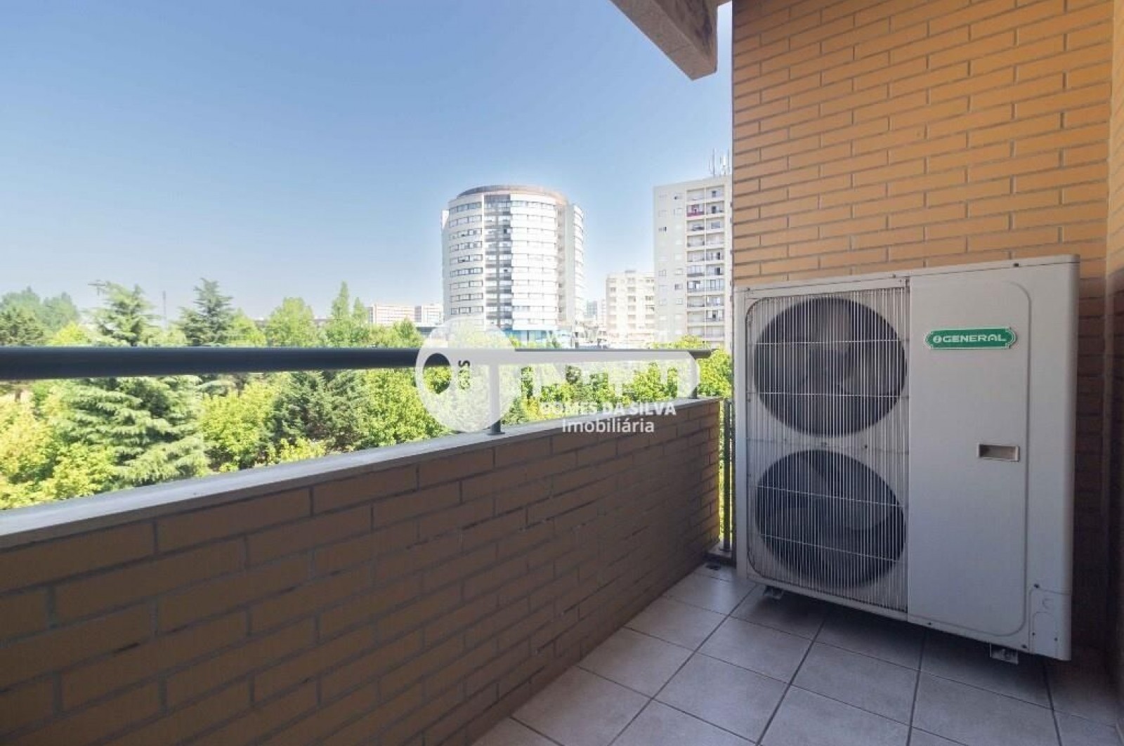 Apartamento T3 em Excelente Estado – Rua Quinta das Cabanas, Braga - Gomes da Silva - Imagem 4 Apartamento em São Vicente, Braga, Braga - Imagem 4