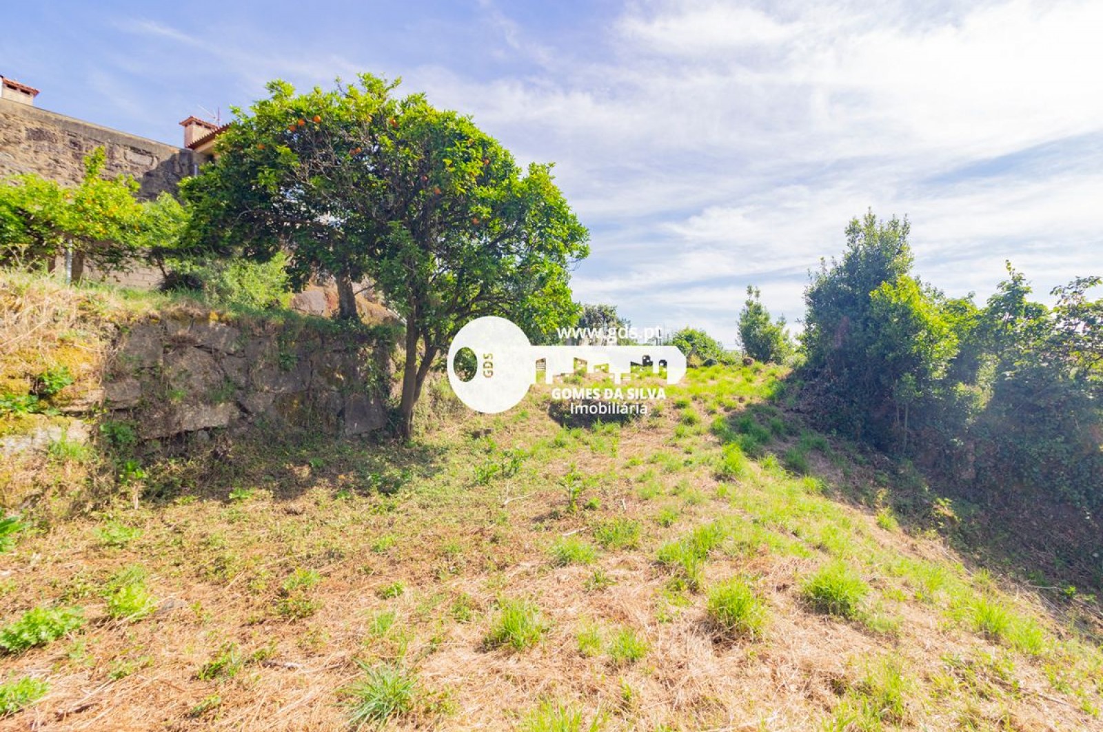 Moradia para restauro c/ 1400m2 de terreno em Arentim - Gomes da Silva - Imagem 10 Moradia em Arentim e Cunha, Braga, Braga - Imagem 10