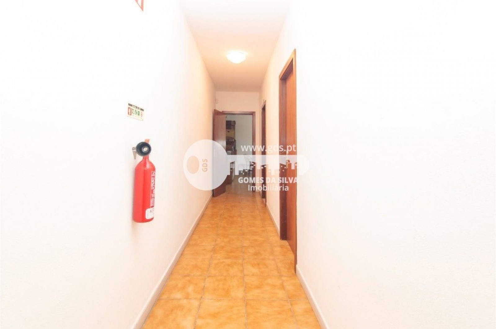 Pavilhão Industrial com lote de 5.850m2 em Espinho - Gomes da Silva - Imagem 20 Armazém em Espinho, Braga, Braga - Imagem 20