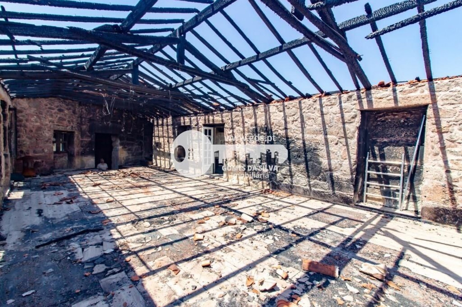 Quinta com 8000m2 de terreno em Pico de Regalados - Gomes da Silva - Imagem 10 Moradia em Pico de Regalados, Gondiães e Mós, Vila Verde, Braga - Imagem 10