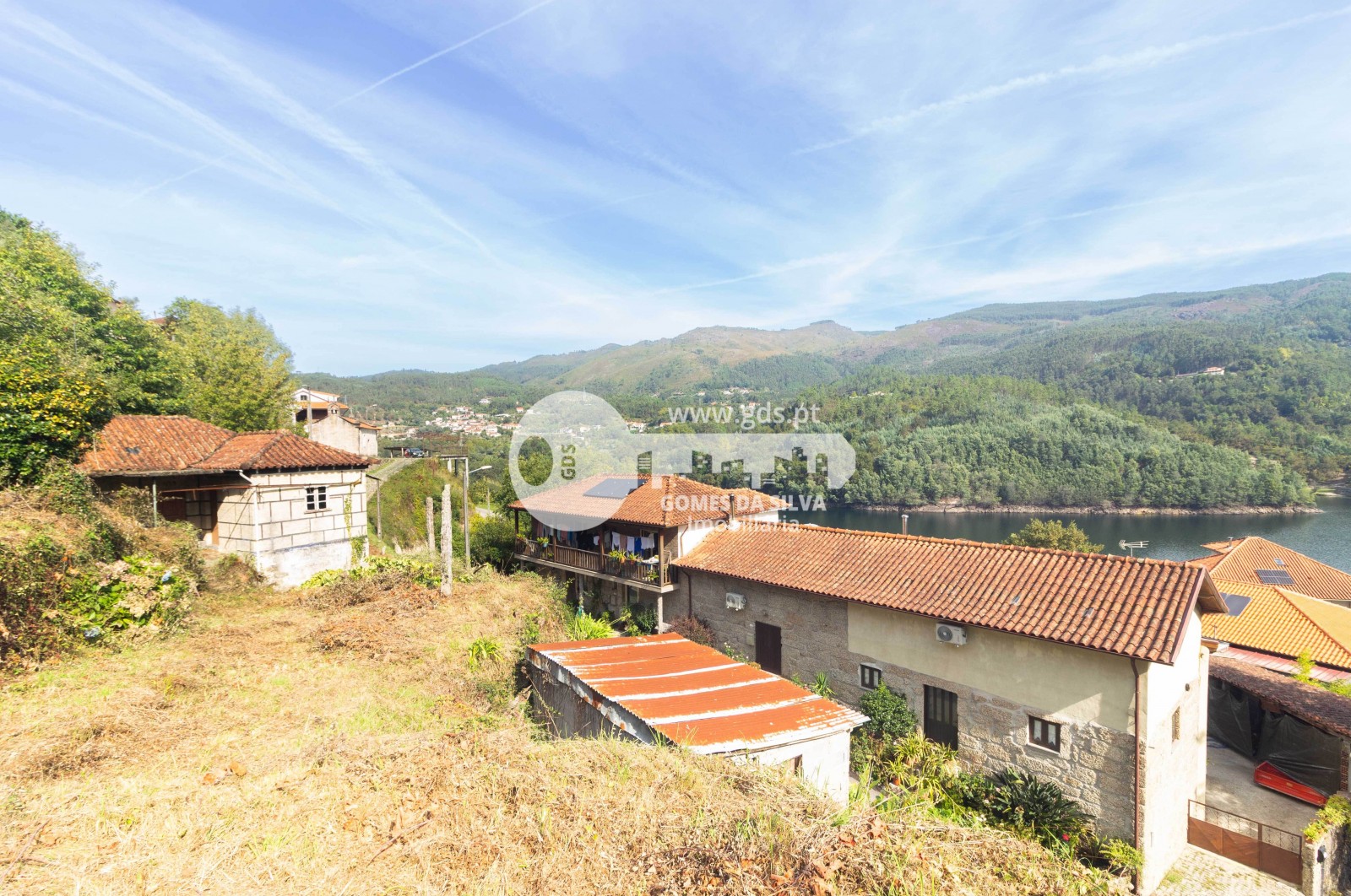 Moradia T3 com 1383m2 em Pandozes, Parada de Bouro Vieira do Minho - Gomes da Silva - Imagem 15 Moradia em Parada do Bouro, Vieira do Minho, Braga - Imagem 15