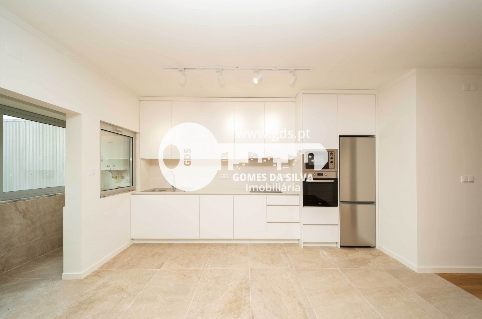 Apartamento T4 para arrendamento na Rua Conselheiro Januário - Gomes da Silva - Imagem 9 Apartamento em Braga São Vicente, Braga, Braga - Imagem 9