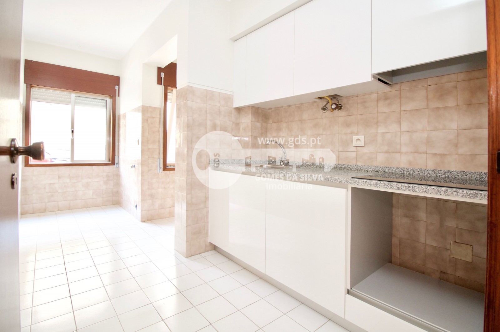 T2 p/ investimento sito em Lomar, Braga - Gomes da Silva - Imagem 2 Apartamento em Lomar e Arcos, Braga, Braga - Imagem 2