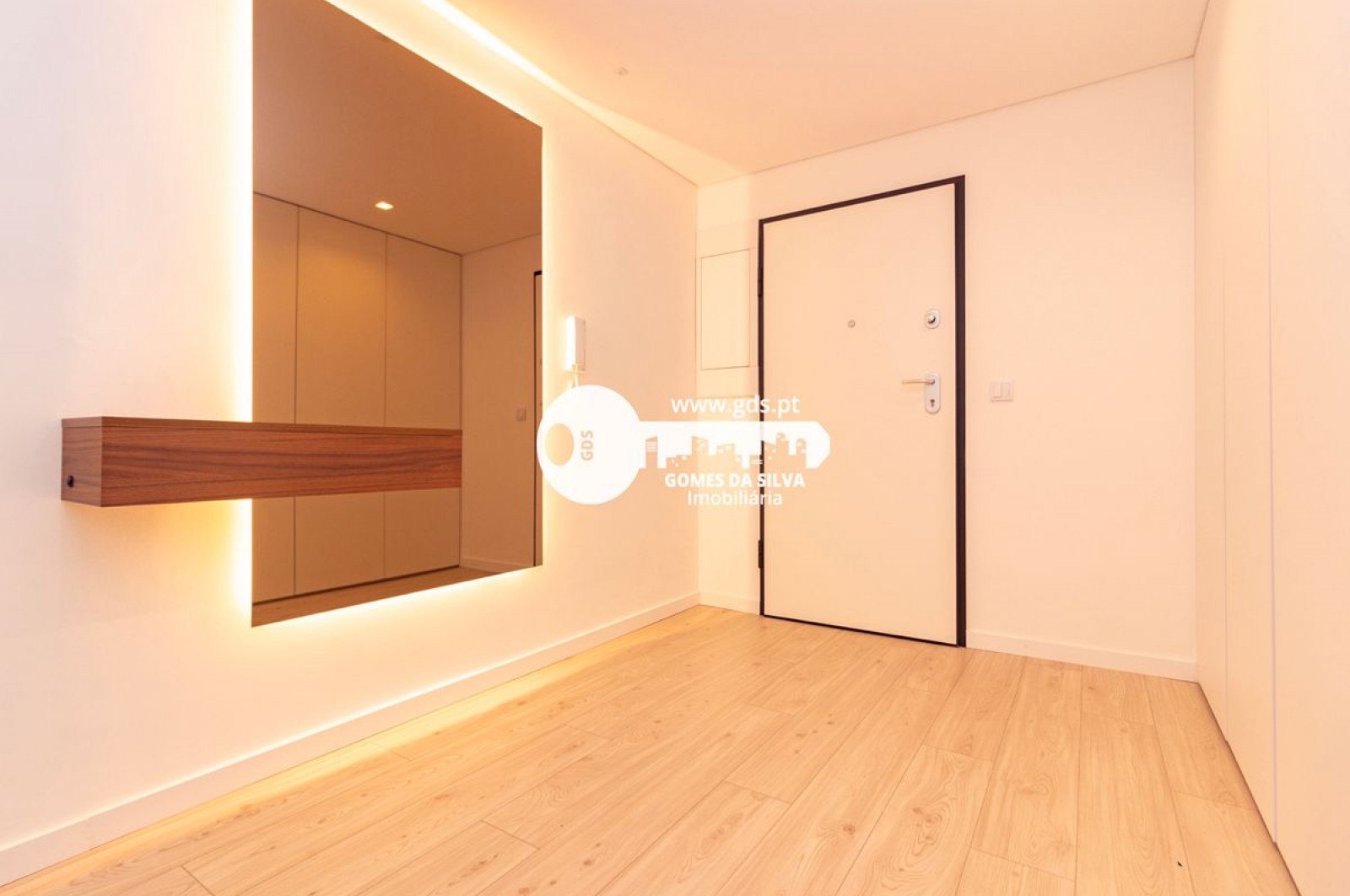 Apartamento T3 remodelado em condomínio fechado - Gomes da Silva - Imagem 4 Apartamento em Nogueira, Fraião e Lamaçães, Braga, Braga - Imagem 4