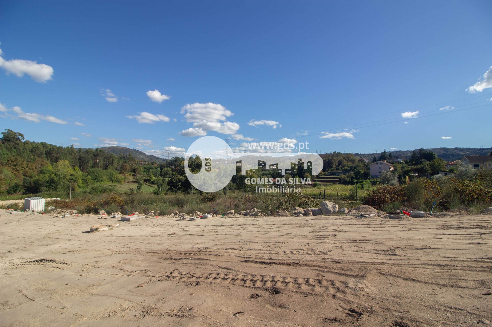 Moradia em Banda com 307 m² no Loteamento de Luxo em Águas Santas, Moure - Gomes da Silva - Imagem 10 Lote em Águas Santas e Moure, Póvoa de Lanhoso, Braga - Imagem 10
