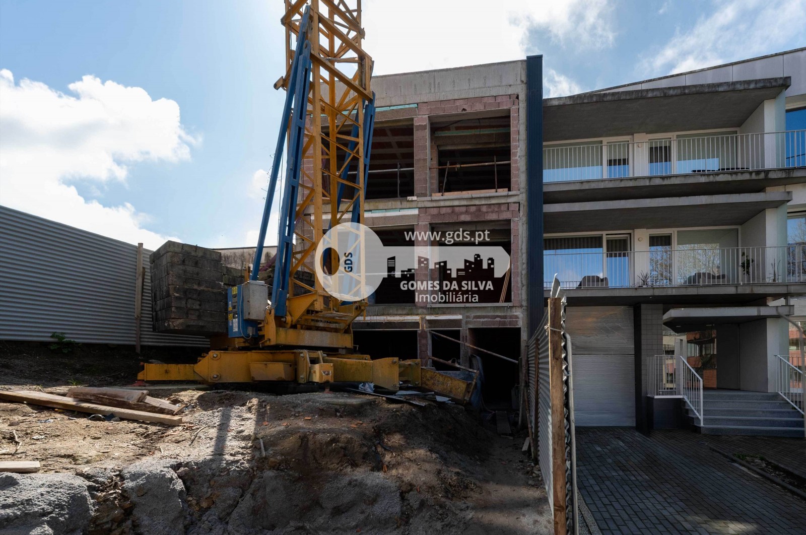 Apartamento T3 Duplex novo com logradouro, no Edifício Sé, em Braga - Gomes da Silva - Imagem 3 Apartamento em Sé (Braga), Braga, Braga - Imagem 3