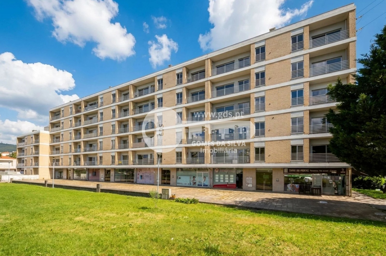 Apartamento T3 em Nogueira - Gomes da Silva - Imagem 1 Apartamento em Nogueira, Fraião e Lamaçães, Braga, Braga - Imagem 1