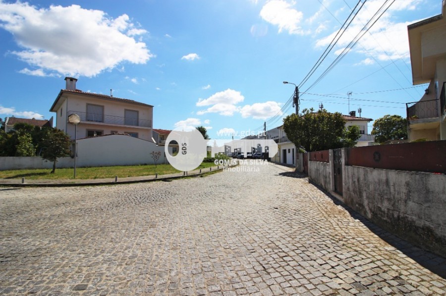Terreno para Venda em Merelim (São Paio), Panoias e Parada de Tibães, Braga, Braga - Imagem 13