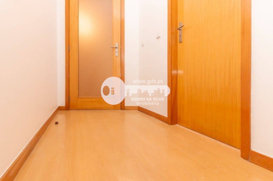 Apartamento T2 para Arrendamento em Braga (Maximinos, Sé e Cividade), Braga, Braga - Imagem 26