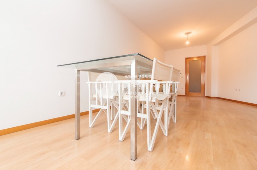 Apartamento T2 para Arrendamento em Braga (Maximinos, Sé e Cividade), Braga, Braga - Imagem 12
