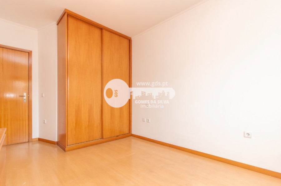 Apartamento T2 para Arrendamento em Braga (Maximinos, Sé e Cividade), Braga, Braga - Imagem 27