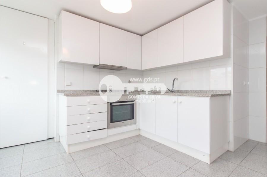 Apartamento T2 para Arrendamento em Braga (Maximinos, Sé e Cividade), Braga, Braga - Imagem 4