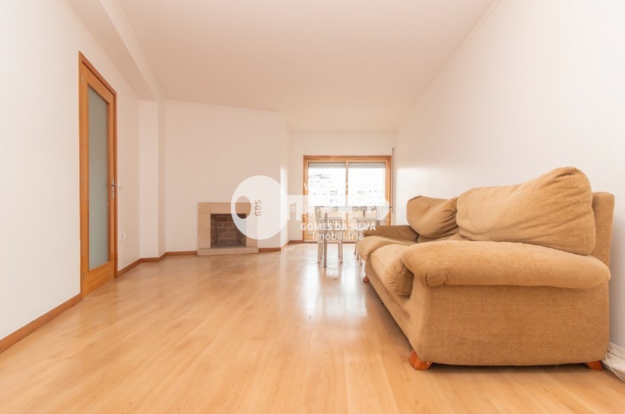 Apartamento T2 para Arrendamento em Braga (Maximinos, Sé e Cividade), Braga, Braga - Imagem 9