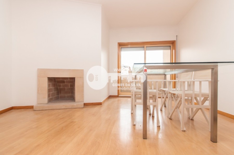 Apartamento T2 para Arrendamento em Braga (Maximinos, Sé e Cividade), Braga, Braga - Imagem 3