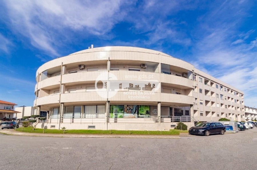 Apartamento T2 para Venda em Nogueira, Fraião e Lamaçães, Braga, Braga