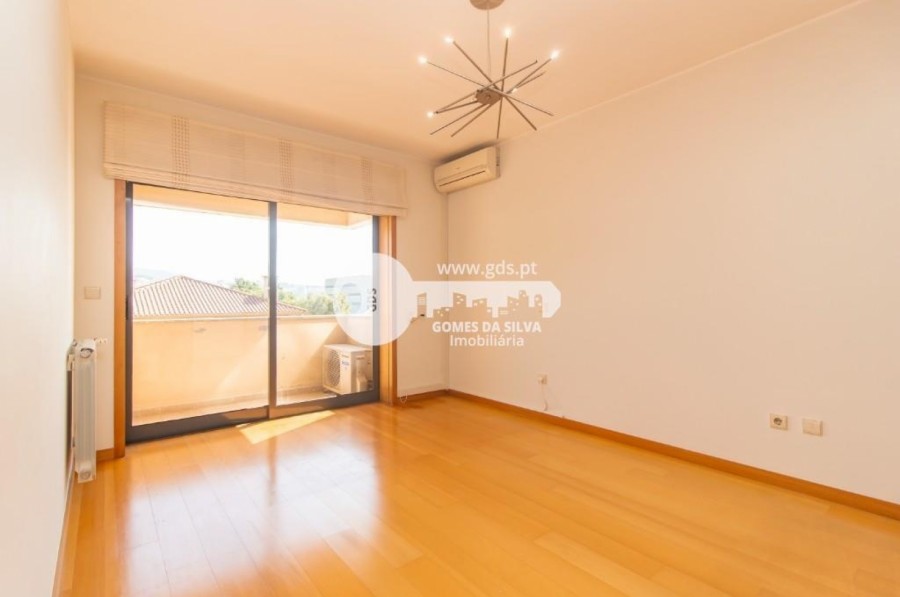 Apartamento T3 para Arrendamento em Nogueiró e Tenões, Braga, Braga - Imagem 21