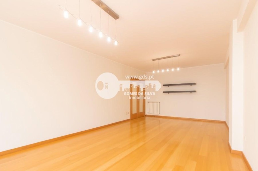 Apartamento T3 para Arrendamento em Nogueiró e Tenões, Braga, Braga - Imagem 10