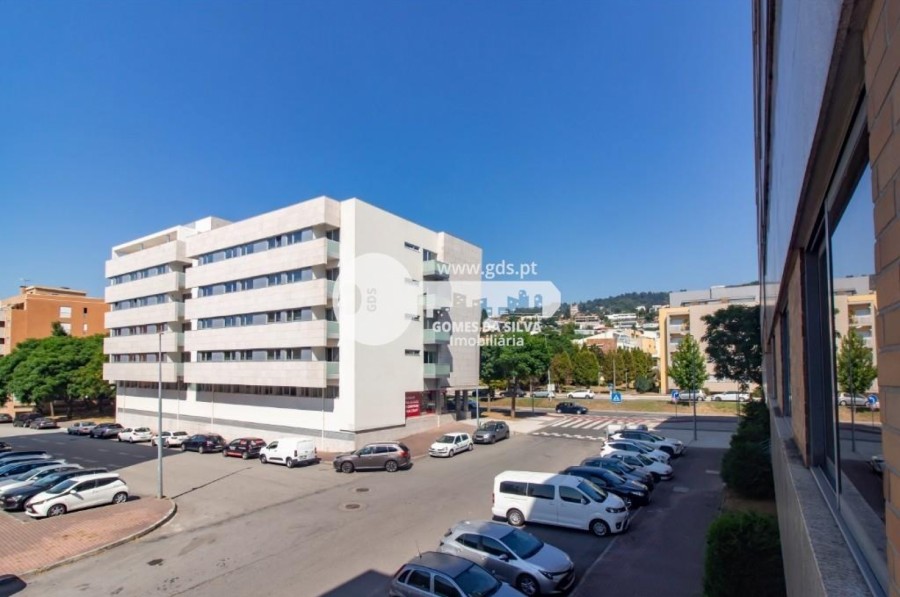 Apartamento T3 para Arrendamento em Nogueiró e Tenões, Braga, Braga - Imagem 13