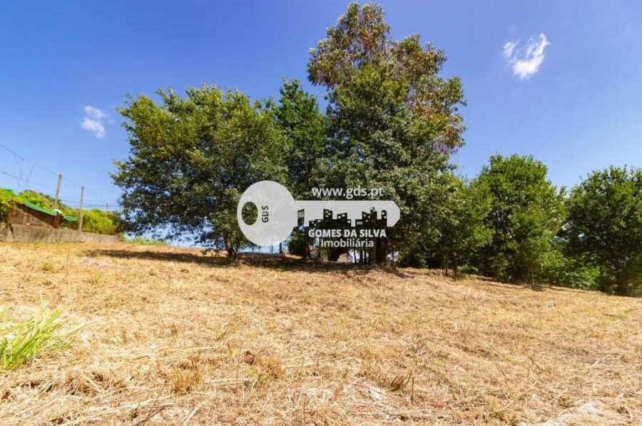 Terreno para Venda em Adaúfe, Braga, Braga