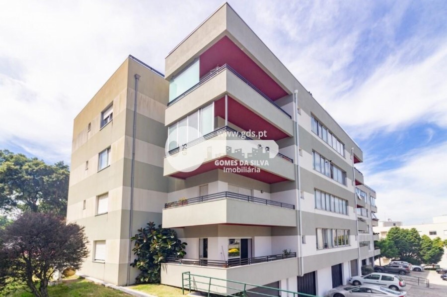 Apartamento T3 para Venda em Nogueira, Fraião e Lamaçães, Braga, Braga - Imagem 3