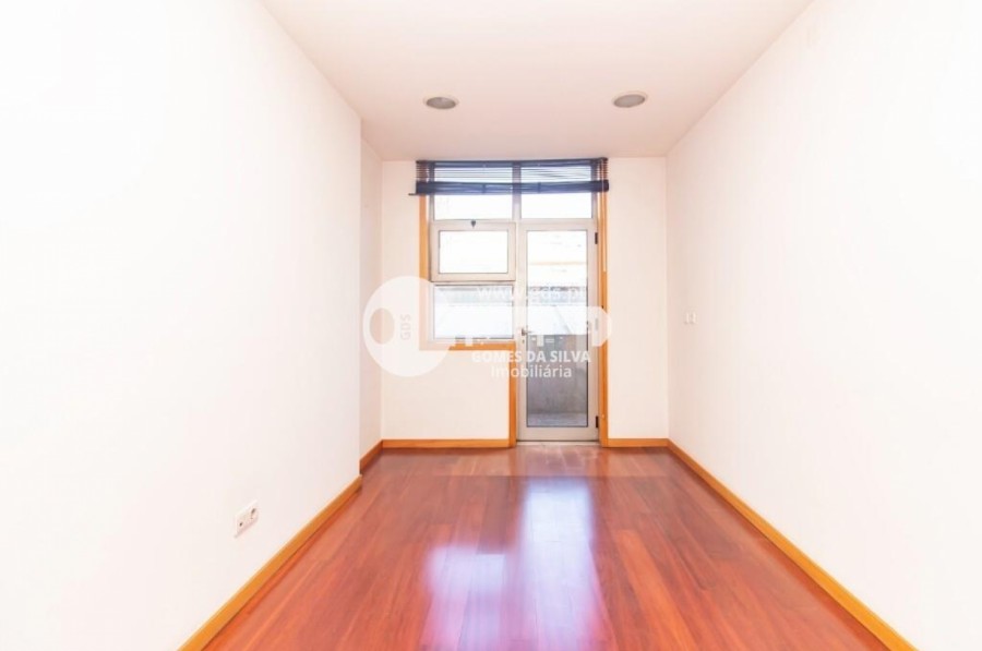 Apartamento T3 para Arrendamento em Braga (São José de São Lázaro e São João do Souto), Braga, Braga - Imagem 11