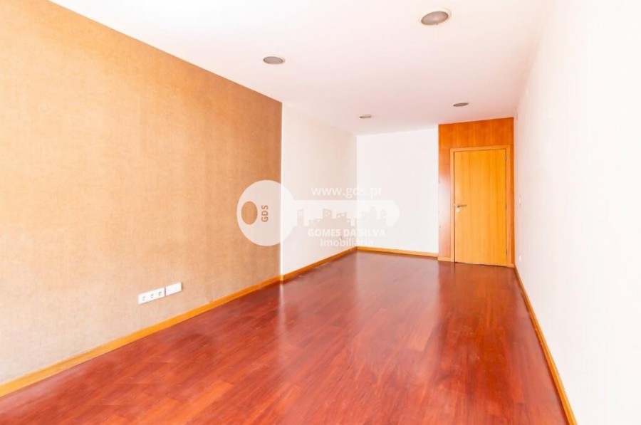 Apartamento T3 para Arrendamento em Braga (São José de São Lázaro e São João do Souto), Braga, Braga - Imagem 23