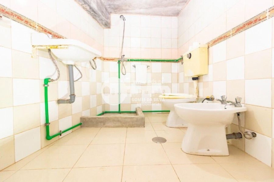 Moradia T4 para Venda em Santa Maria Oliveira, Vila Nova de Famalicão, Braga - Imagem 21