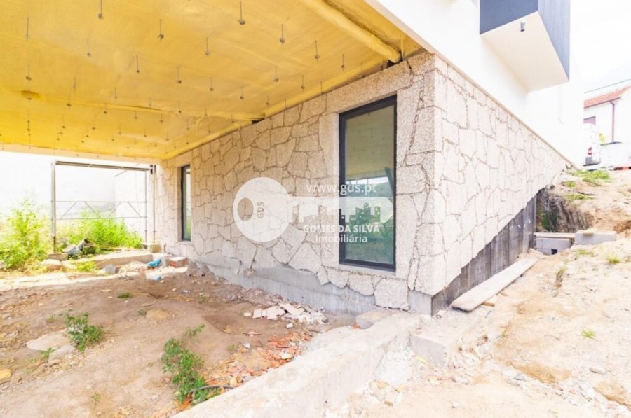 Moradia T3 para Venda em Vale (São Cosme), Telhado e Portela, Vila Nova de Famalicão, Braga - Imagem 11