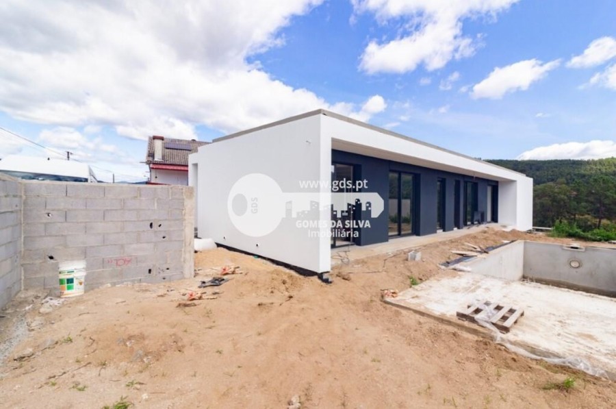 Moradia T3 para Venda em Vale (São Cosme), Telhado e Portela, Vila Nova de Famalicão, Braga - Imagem 26