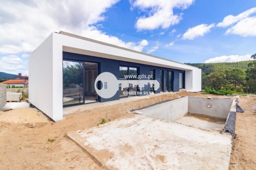 Moradia T3 para Venda em Vale (São Cosme), Telhado e Portela, Vila Nova de Famalicão, Braga - Imagem 3
