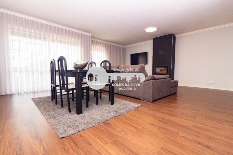 Moradia T5+ para Venda em Nogueira, Fraião e Lamaçães, Braga, Braga - Imagem 5