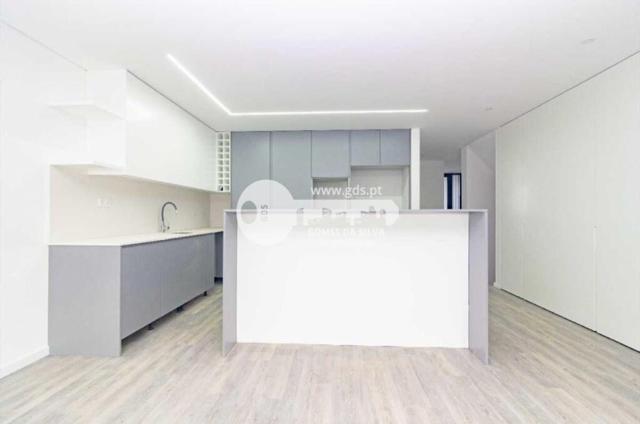 Moradia T4 para Venda em Nogueira, Fraião e Lamaçães, Braga, Braga - Imagem 9