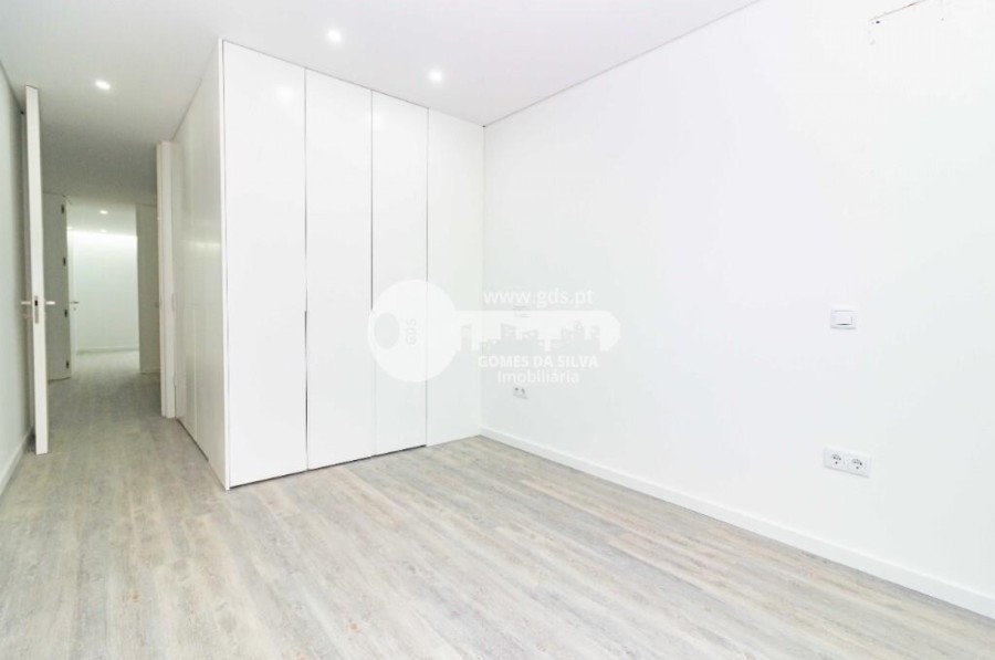 Moradia T4 para Venda em Nogueira, Fraião e Lamaçães, Braga, Braga - Imagem 24