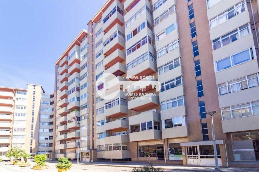 Apartamento T3 para Venda em Braga (Maximinos, Sé e Cividade), Braga, Braga - Imagem 2