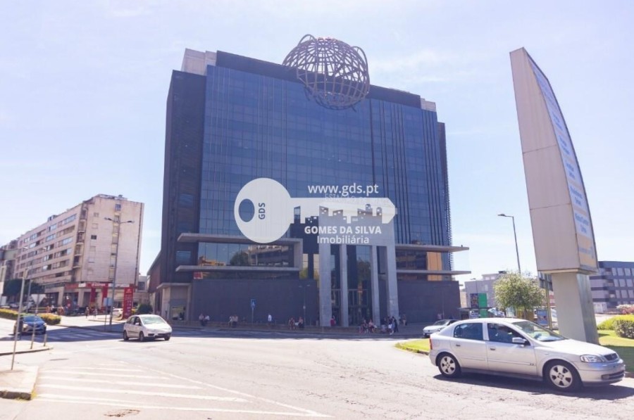 Apartamento T3 para Venda em Braga (Maximinos, Sé e Cividade), Braga, Braga - Imagem 31