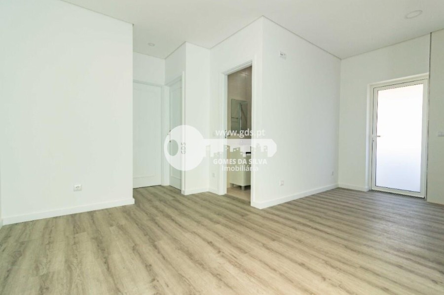 Apartamento T1 para Arrendamento em Lomar e Arcos, Braga, Braga - Imagem 3