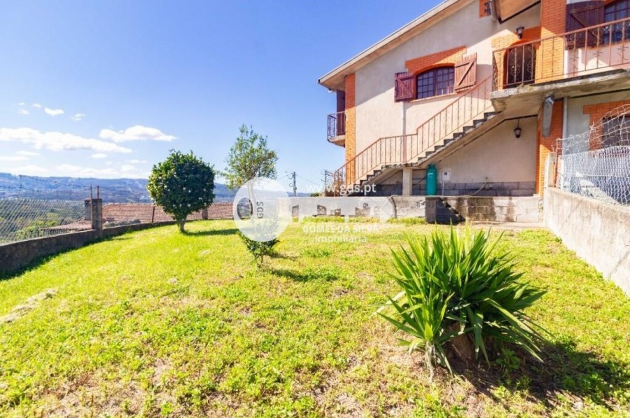 Moradia T3 para Venda em Verim, Friande e Ajude, Póvoa de Lanhoso, Braga - Imagem 3